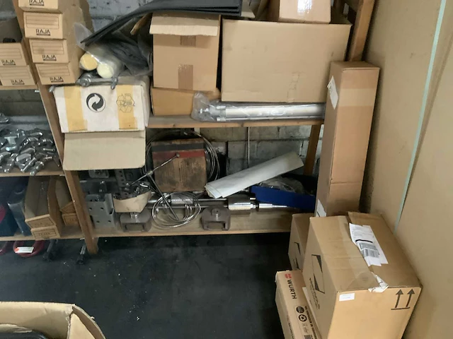 Partij trailer en truck onderdelen - afbeelding 24 van  34