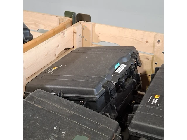 Partij transportkisten en koffers, o.a peli - afbeelding 2 van  16