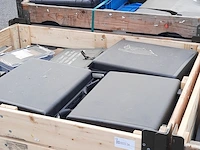 Partij transportkisten en koffers - afbeelding 2 van  6