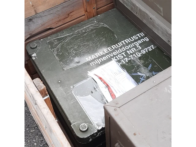 Partij transportkisten en koffers - afbeelding 5 van  5