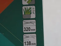 Partij tuingereedschap bestaande uit o.a. tangen & diverse tuinslangkoppelingen - afbeelding 6 van  6