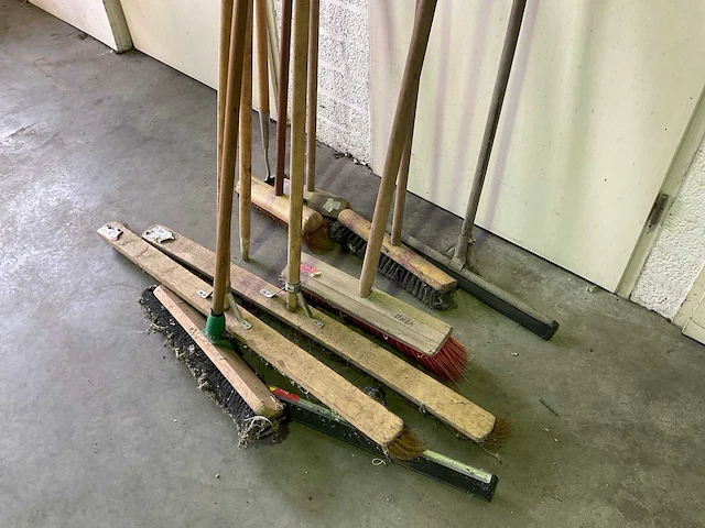 Partij tuingereedschap - afbeelding 2 van  2