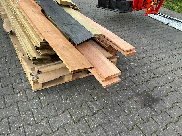 Partij tuinhout - afbeelding 6 van  6