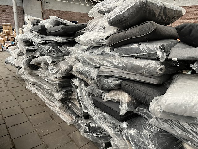 Partij tuinkussens diverse merken - afbeelding 7 van  12