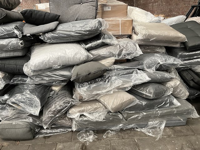 Partij tuinkussens diverse merken - afbeelding 8 van  12