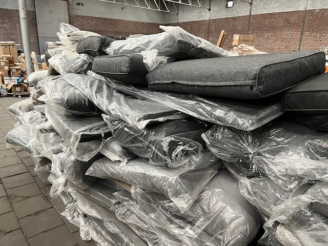Partij tuinkussens diverse merken - afbeelding 9 van  12
