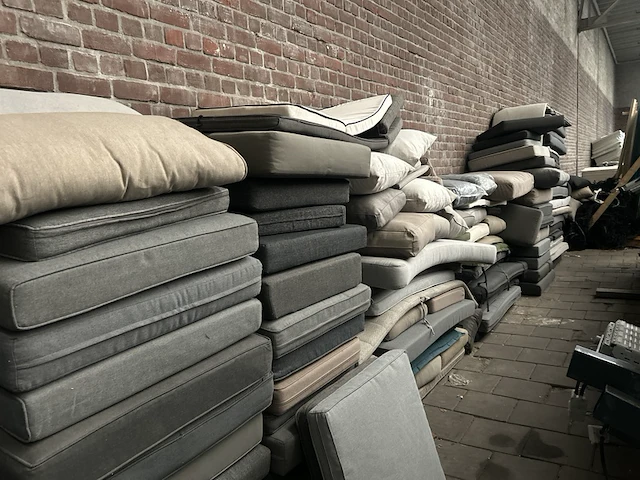 Partij tuinkussens w.o. applebee, 4 seasons outdoor living, b7, suns - afbeelding 1 van  15