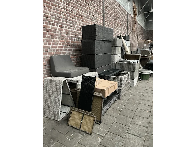 Partij tuinmeubelen w.o. denza, fonteyn - afbeelding 16 van  23