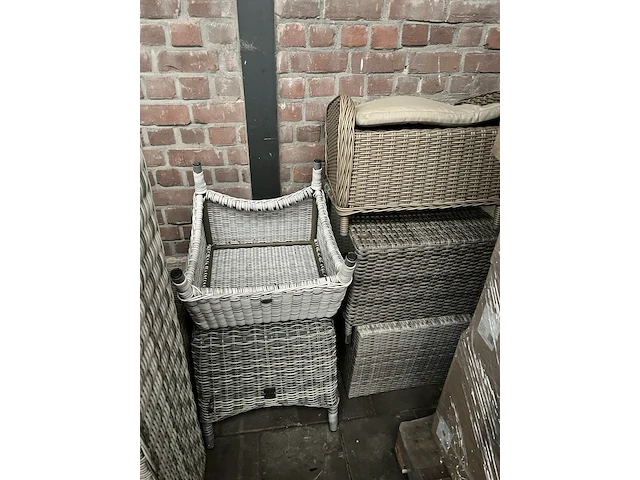 Partij tuinmeubelen w.o. denza, fonteyn - afbeelding 19 van  23