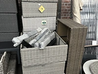 Partij tuinmeubelen w.o. denza, fonteyn - afbeelding 23 van  23