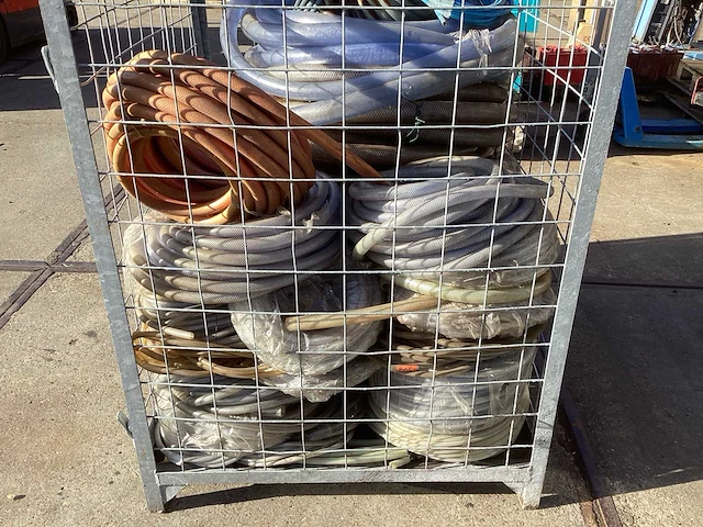 Partij tuinslangen - afbeelding 4 van  9