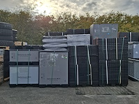 Partij uni-paks, o.a. engels