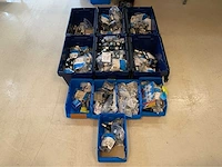 Partij uponor en vsh multipress perskoppelingen - afbeelding 1 van  8