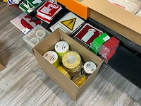 Partij veiligheidsstickers en tape - afbeelding 6 van  10