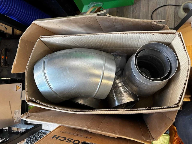 Partij ventilatiesysteem hulpstukken , buis en acoustieaansluitslangen - afbeelding 22 van  24