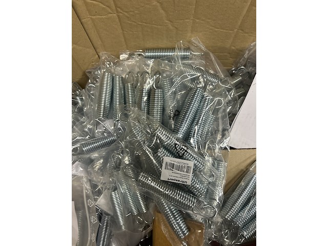 Partij veren w.o. ultrasport - afbeelding 5 van  7