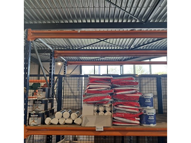 Partij verf en non paint - afbeelding 1 van  6