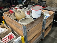 Partij verf, reiniging & smeermiddelen - afbeelding 3 van  13