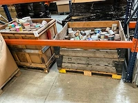 Partij verf - afbeelding 1 van  8