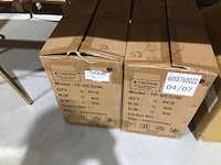 Partij verlengsnoeren, kapstokken, muizenvallen, meubelvilt, etc. - afbeelding 19 van  25