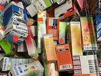 Partij verlichting e14 en e27 lamppit div ook led - afbeelding 2 van  3