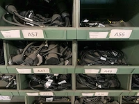 Partij verlichting, stekkers en bekabeling - afbeelding 9 van  39