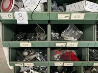 Partij verlichting, stekkers en bekabeling - afbeelding 13 van  39