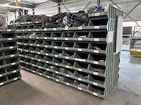 Partij verlichting, stekkers en bekabeling - afbeelding 12 van  39