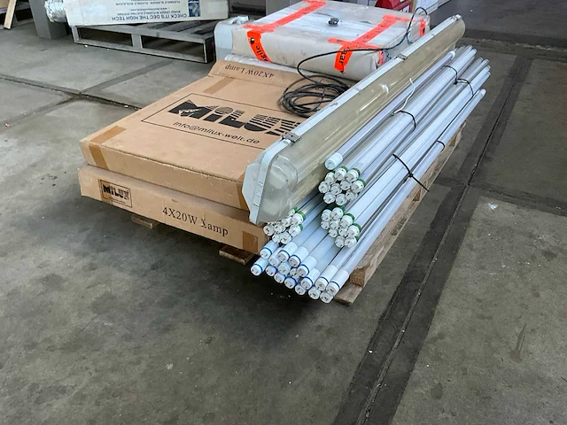 Partij verlichting - afbeelding 4 van  6