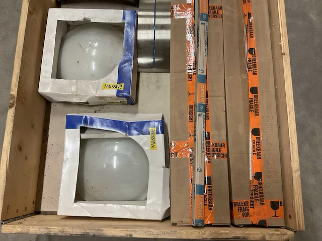 Partij verlichting - afbeelding 2 van  5