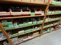 Partij verlichtingsmaterialen (c) - afbeelding 10 van  25