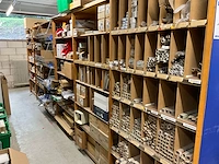 Partij verlichtingsmaterialen (c) - afbeelding 1 van  25