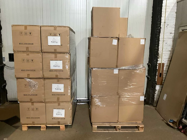 Partij verpakking materiaal - afbeelding 2 van  7