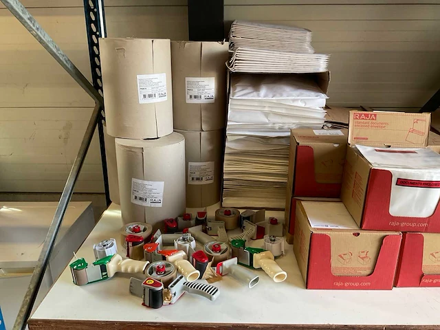 Partij verpakkingsmaterialen - afbeelding 2 van  6