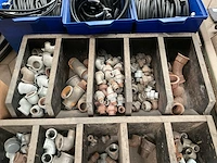 Partij verschillende knieverlopen - afbeelding 2 van  3