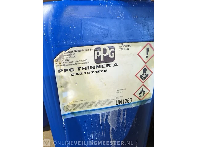 Partij vloeistoffen en smeermiddelen - afbeelding 13 van  17