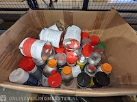 Partij vloeistoffen en smeermiddelen - afbeelding 16 van  17