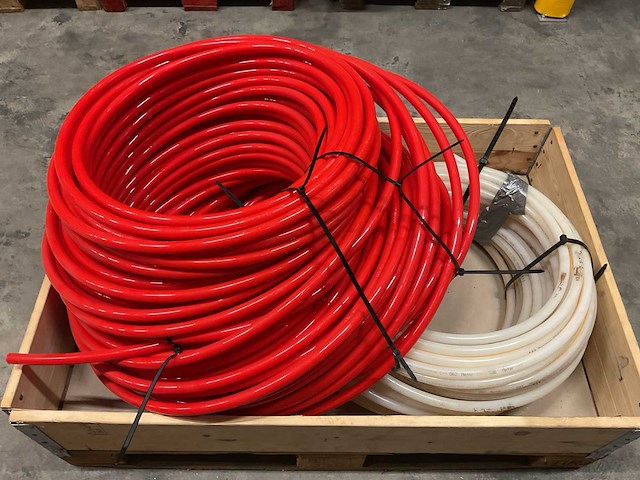 Partij vloerverwarmingsbuis - afbeelding 1 van  3