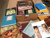 Partij vnl. kunstboeken in doos - afbeelding 3 van  5