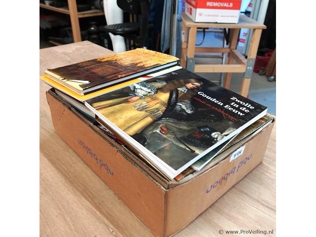 Partij vnl. kunstboeken in doos - afbeelding 5 van  5