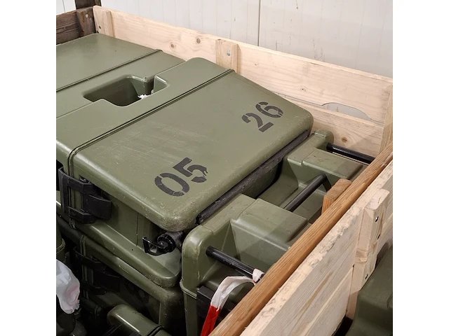 Partij voedselcontainers - afbeelding 12 van  12
