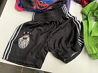 Partij (voetbal)shirts en broeken voor kinderen - afbeelding 4 van  15