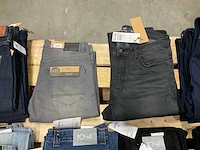 Partij volcom/polar/s oliver enz. jeans (81x) - afbeelding 8 van  12