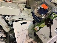 Partij volle pallet electro en schakel materiaal - afbeelding 3 van  4