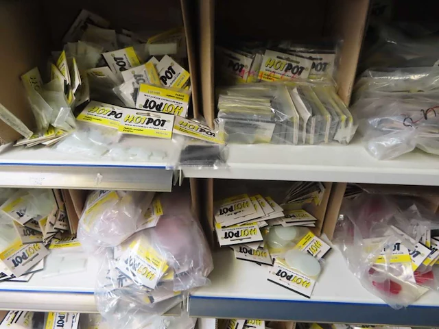 Partij voorgesneden glasvormen, 23 dozen - afbeelding 3 van  7