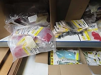 Partij voorgesneden glasvormen, 23 dozen - afbeelding 7 van  7