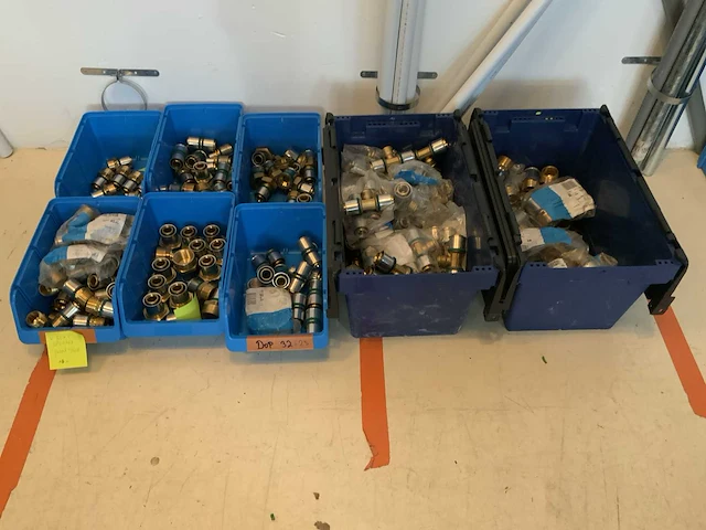 Partij vsh multipress perskoppelingen - afbeelding 1 van  3