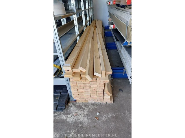 Partij vuren balken en latten - afbeelding 4 van  11