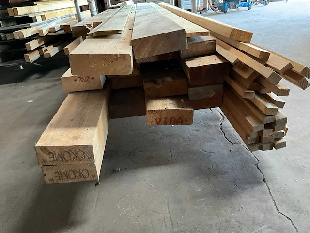Partij vuren hout balken - afbeelding 2 van  4
