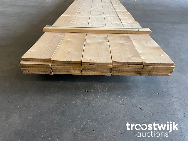 Partij vuren planken ca. 0,426 m³ - afbeelding 2 van  5
